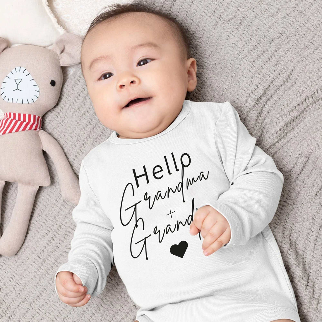 Hola Abuela y Abuelo Body de Bebé Personalizado® - Body de Bebé para Anuncio de Embarazo, Body de Bebé con Nombre, Camiseta Personalizada para Niña