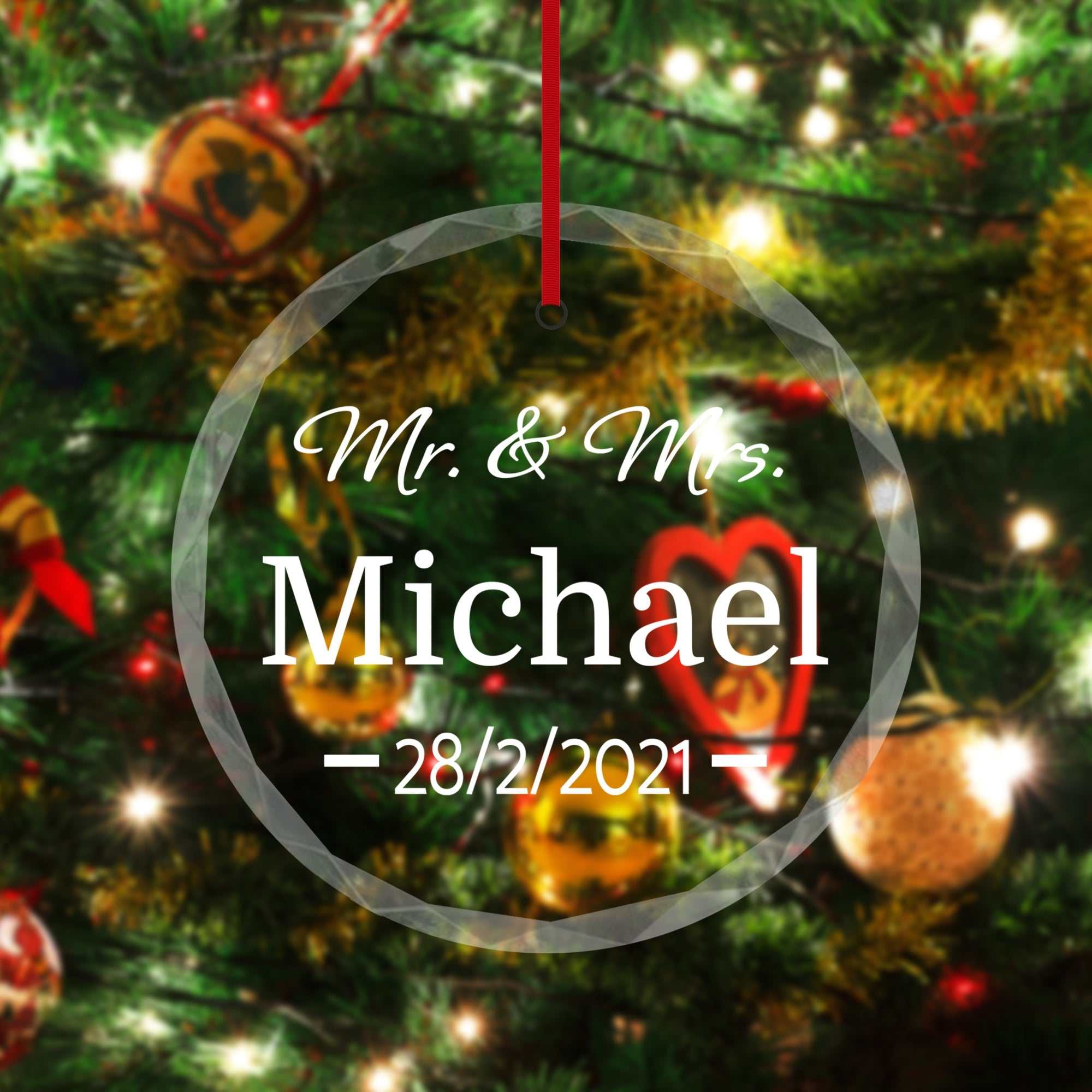 Mr and Mrs Ornament, Personalized Wedding Ornament, Gift for Married Couple, Glass Ornaments