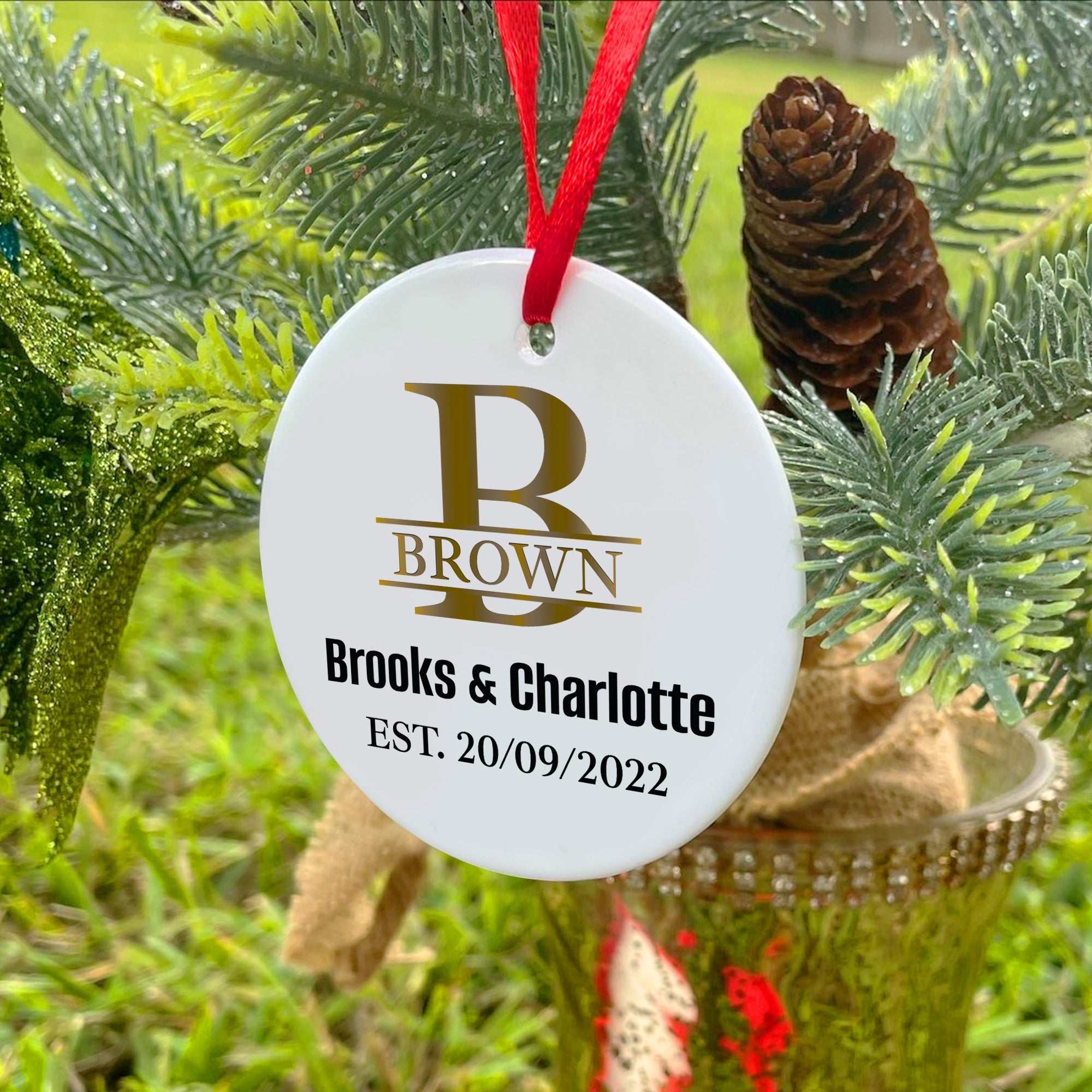 Personalized Anniversary Gifts for Couples, Anniversary Ornaments with last names, Wedding Gifts, Custom Anniversary Ceramic Ornament